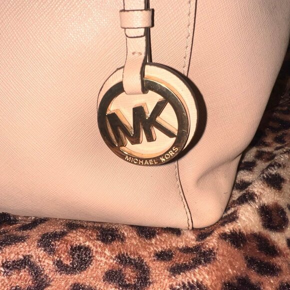 MICHAEL KORS JET SET TRAVEL MEDIUM TOTE LEATHER SOFT BEIGE HANDBAG - Picture 6 of 11